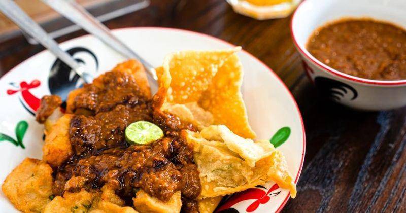 6 Fakta Batagor yang Jadi Camilan Terenak Versi TasteAtlas